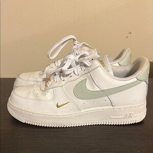 Nike White and Gold Sneakers with Mint Swoosh